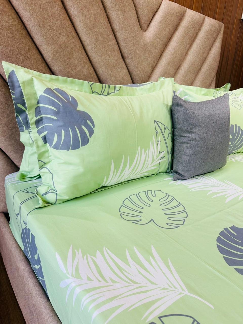 Cotton Bedsheet - PR Monstera - Sri Lanka