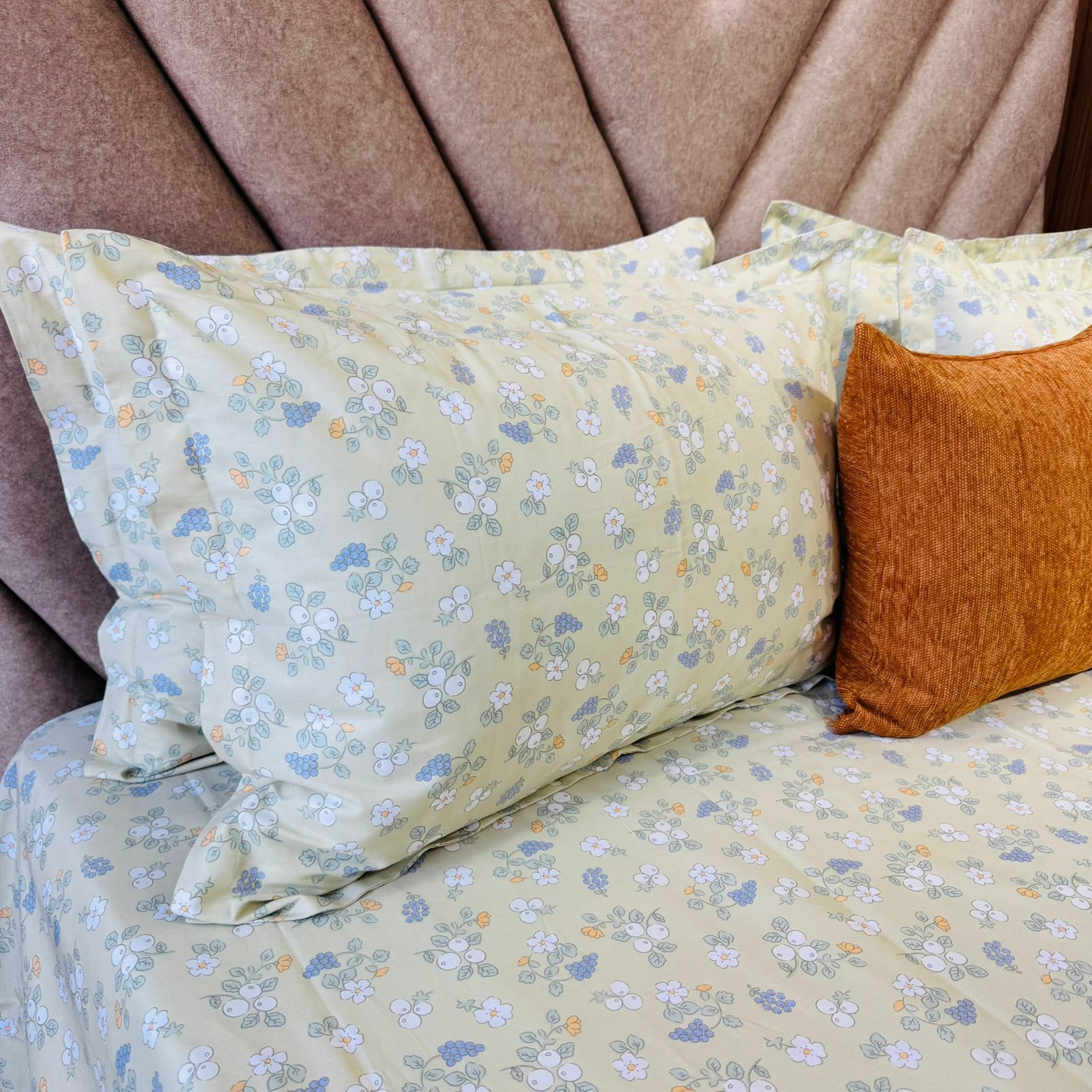 Cotton Bedsheet - PR White Floral - Sri Lanka - Image 2