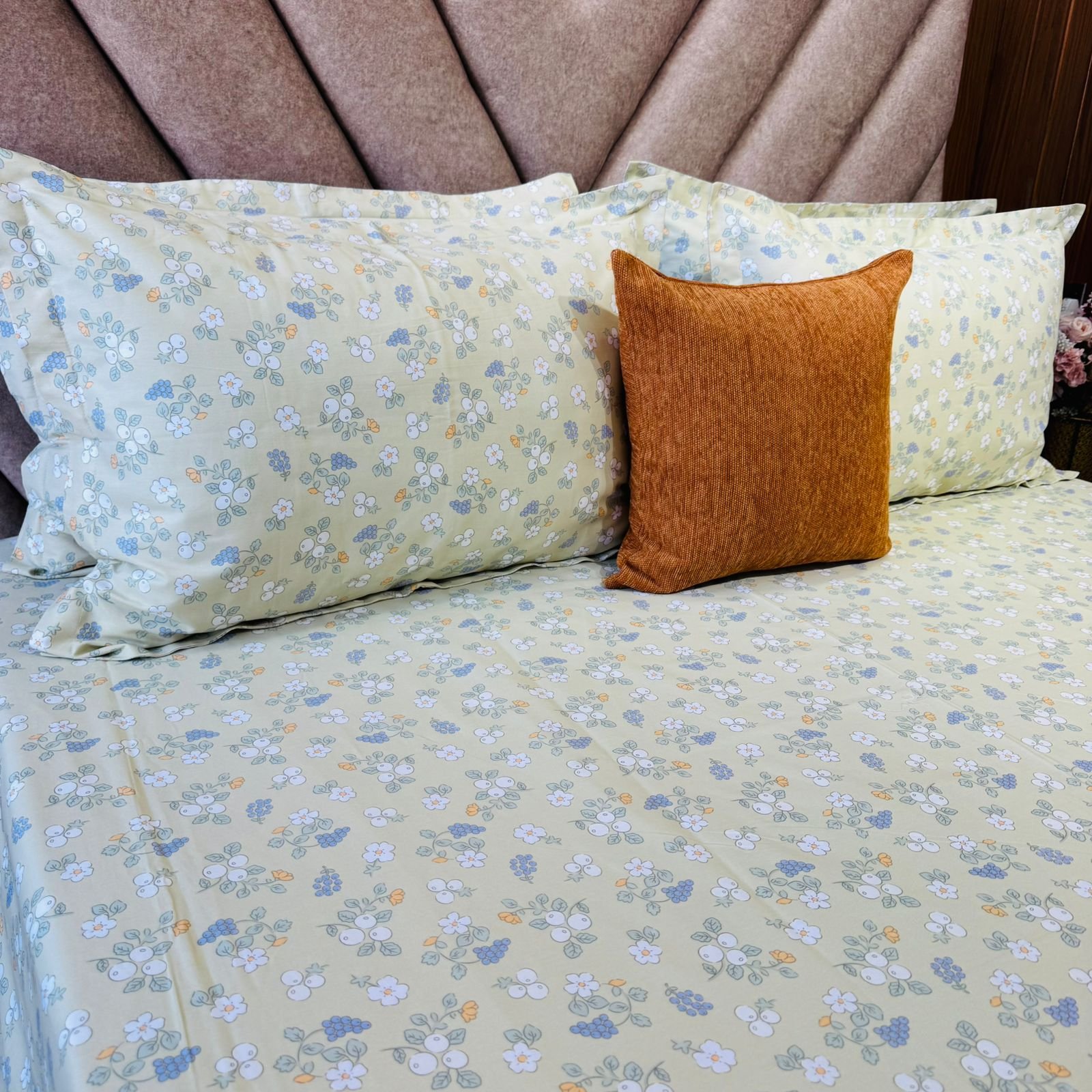 Cotton Bedsheet - PR White Floral - Sri Lanka - Image 3